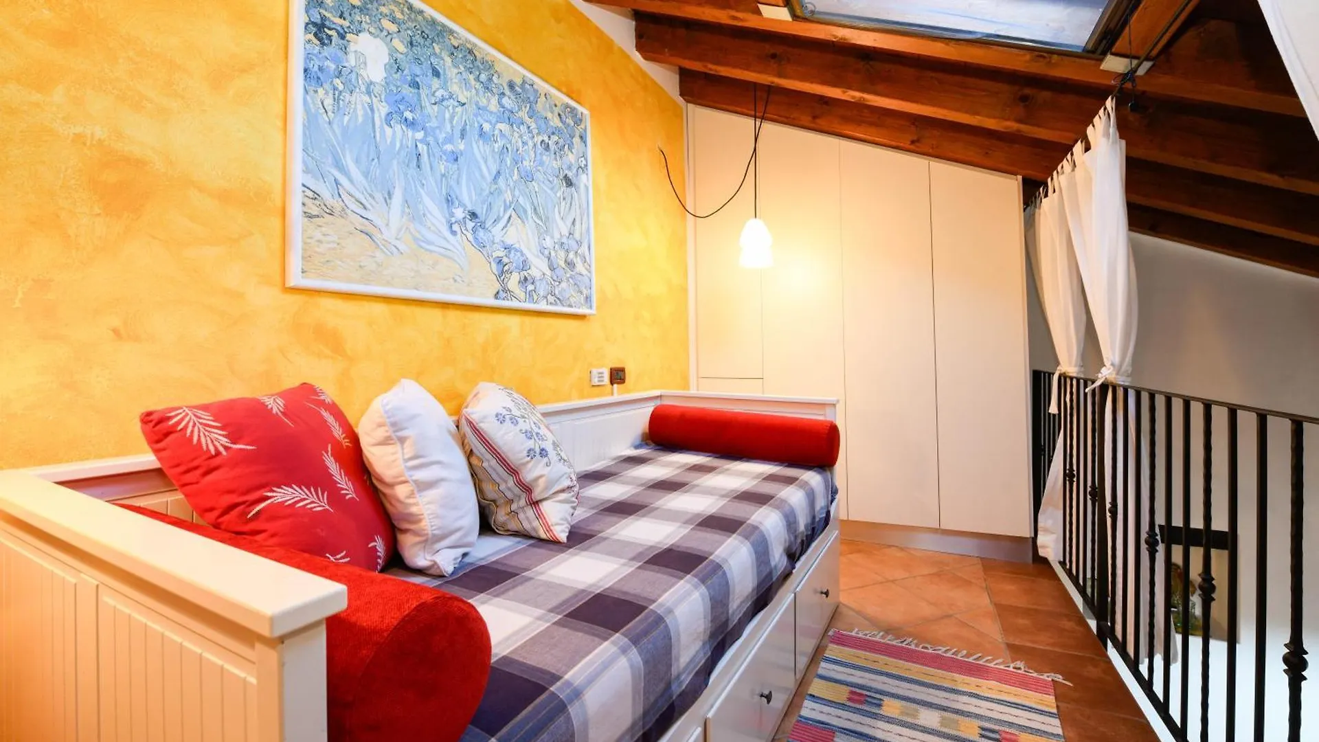 Apartment Appartamento Porticciolo Gargnano Italy
